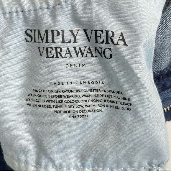 Simply Vera by Vera Wang Denim Bermuda Mid Rise Jean Shorts - Picture 5 of 5